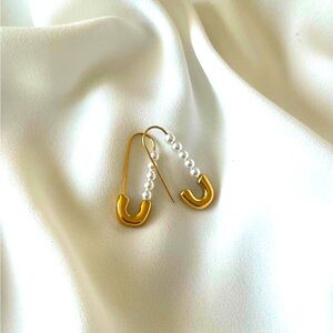 “Safety Pin” 18K Gold Plated Stainless Steel Earrings